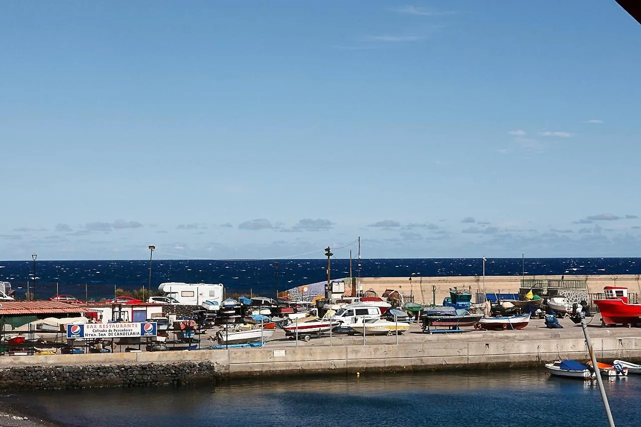 Apartamento Frente Al Puerto De Candelaria A 20 Metros De La Playa. 西班牙