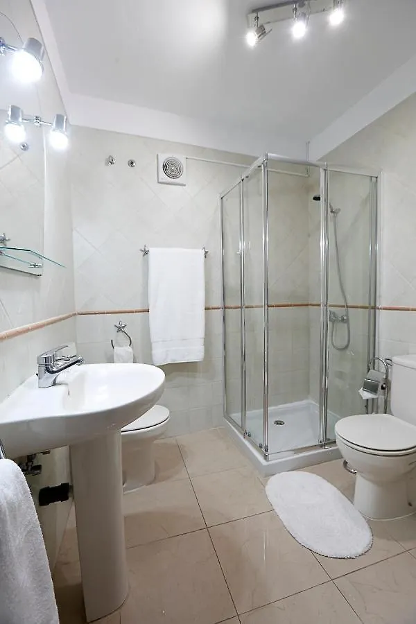 Apartment Apartamento Frente Al Puerto De Candelaria A 20 Metros De La Playa. Spain